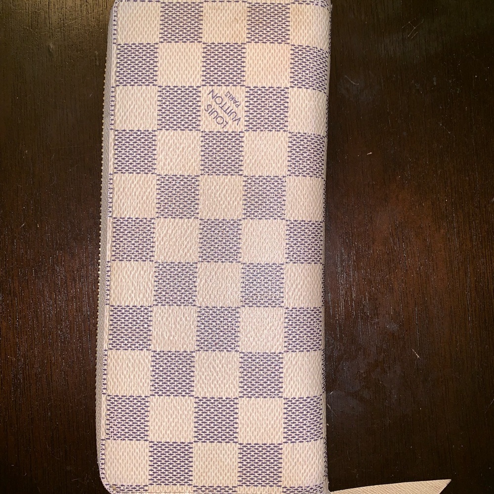 SOLD! Louis Vuitton Clemence Wallet